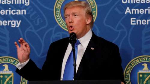 Ο Τραμπ επιτίθεται στη δικαστική εξουσία ως... Ναπολέων: "Αυτός που σώζει τη χώρα του δεν παραβιάζει κανένα νόμο"