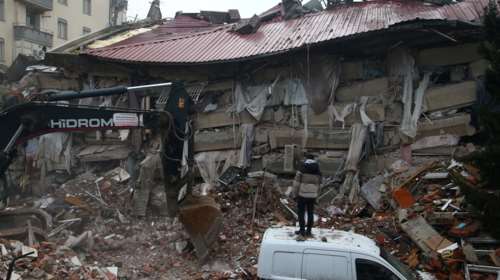 Λέκκας για σεισμό στην Τουρκία: Οι νεκροί μπορεί να φτάσουν τους 50.000 - Πάνω από 20 χρόνια για να συνέλθει η περιοχή