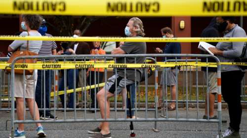 Εκλογές ΗΠΑ: Έξι &quot;αμφίρροπες&quot; πολιτείες στις ΗΠΑ δίνουν προβάδισμα στον Μπάιντεν