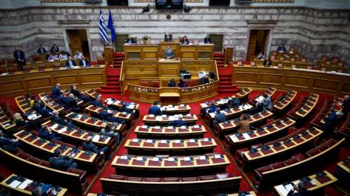 Ποια είναι τα πρώτα νομοσχέδια που σκοπεύει να φέρει στη Βουλή η νέα κυβέρνηση