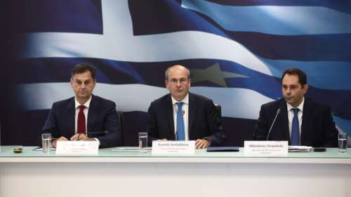 Αναλυτικά τα 13+10 νέα μέτρα για την ενίσχυση του εισοδήματος και την πάταξη της φοροδιαφυγής