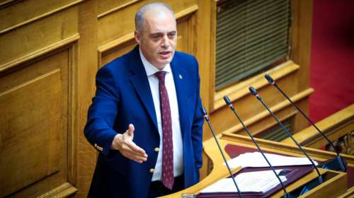 Ο Βελόπουλος θέλει να μιλήσει στη Βουλή ο... Ίλον Μασκ - Η επιστολή του στον Τασούλα