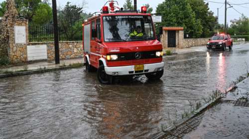 Νέο έκτακτο δελτίο της ΕΜΥ για καταιγίδες και κεραυνούς - Προειδοποίηση για 7 περιοχές