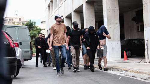 Δολοφονία Κατσουρή: &quot;Καθαρίζουν&quot; βίντεο, ανοίγουν κινητά - Tο μυστήριο με το DNA σε σουγιάδες και ΙΧ