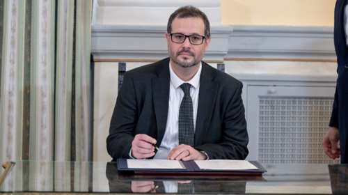 Ο Τσάφος απαντά στη σκληρή κριτική: Υπηρετώ τις εθνικές θέσεις, να κριθώ για το έργο μου, σταματήστε την &quot;κοπτοραπτική&quot;