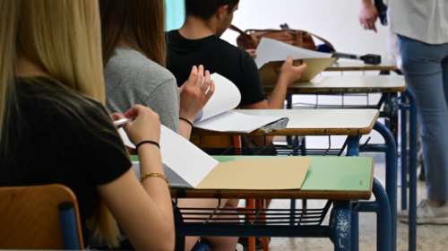 Πανελλήνιες 2024: Απαντήσεις και σχόλια για τα θέματα της Νεοελληνικής Γλώσσας και Λογοτεχνίας
