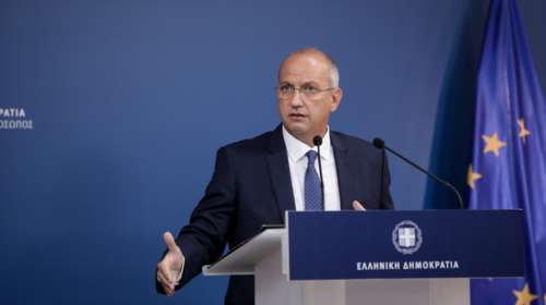 Οικονόμου για διαμαρτυρία καλλιτεχνών: Υποκριτική η στάση του ΣΥΡΙΖΑ για κάτι που ίσχυε και επί των ημερών του