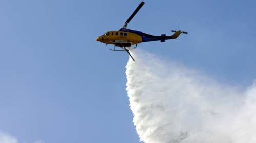 Φωτιά στην Πάρο - Κινητοποιήθηκαν επίγειες και εναέριες δυνάμεις