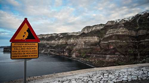 Τι είναι το τεκτονικό κέρας γύρω από την Άνυδρο - Αμφισβητεί πιθανή έκρηξη του Κολούμπου η καθηγήτρια Ε. Νομικού