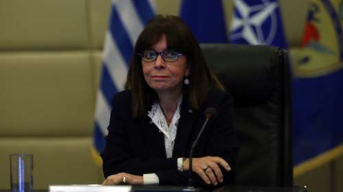 Συγκινητικό μήνυμα της Προέδρου της Δημοκρατίας προς γιατρούς και νοσηλευτές: &quot;Νιώθουμε υπερήφανοι, σας ευχαριστούμε&quot; [βίντεο]