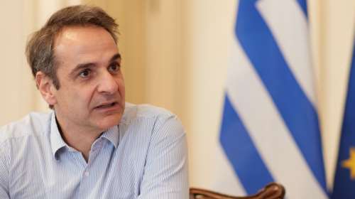 Γιατί ο Μητσοτάκης επέλεξε να μην πάρει πιο αυστηρά μέτρα το Πάσχα - Καμία χαλάρωση ως τα τέλη Απριλίου