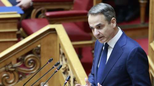 Στριμωγμένος στη Βουλή για την ακρίβεια ο Μητσοτάκης - Σφυροκόπημα ετοιμάζει η αντιπολίτευση