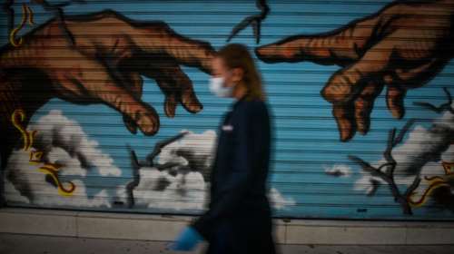 Κορονοϊός: Στο &quot;κόκκινο&quot; η Αττική με 1.153 νέα κρούσματα - Ανησυχία για Θεσσαλονίκη και Αχαΐα