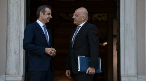 Εκτακτη σύσκεψη Μητσοτάκη για Τουρκία με Δένδια - Τηλεφωνική επικοινωνία με Παναγιωτόπουλο, Φλώρο