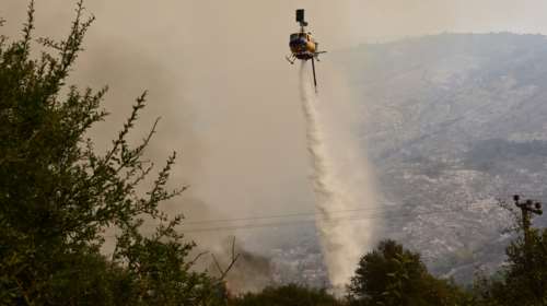 Φωτιά ξέσπασε στη Φθιώτιδα: Μεγάλη κινητοποίηση τη ςπυροσβεστικής - Συμμετέχουν επτά εναέρια μέσα
