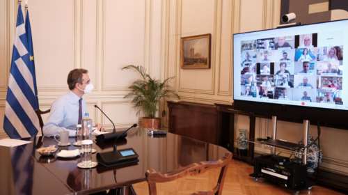 Μητσοτάκης: Στο μικροσκόπιο το σχέδιο εμβολιασμού κατά του κορονοϊού - Τηλεδιάσκεψη με Τσιόδρα