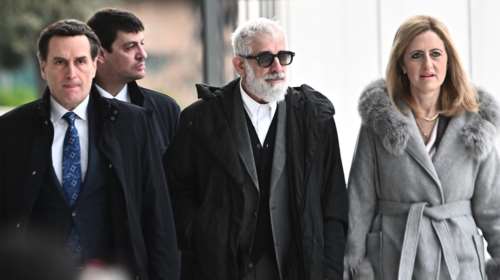 Δίκη Φιλιππίδη: &quot;Όσο εύκολα μπορώ να βοηθήσω έναν ηθοποιό τόσο εύκολα μπορώ να τον καταστρέψω&quot; - Νέες καταθέσεις