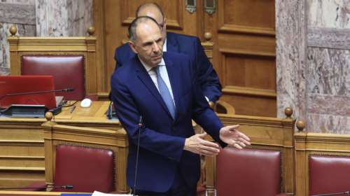 Γεραπετρίτης για μεταναστευτικό: Το τελευταίο 10ήμερο είχαμε όσες αφίξεις καταγράφηκαν ολόκληρο το 2024