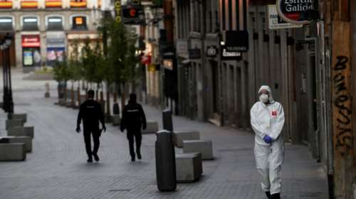 Η χειρότερη μέρα για την Ισπανία με 832 νεκρούς σε ένα 24ωρο