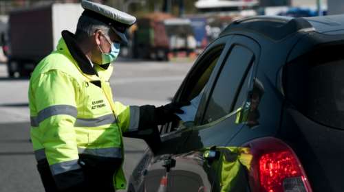 Συνεχίζεται η &quot;βροχή&quot; προστίμων για τους παραβάτες - 1.819 μόνο την Πέμπτη