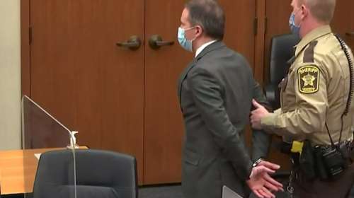 Τζορτζ Φλόιντ: Ένοχος για ανθρωποκτονία ο αστυνομικός Ντέρεκ Σόβιν