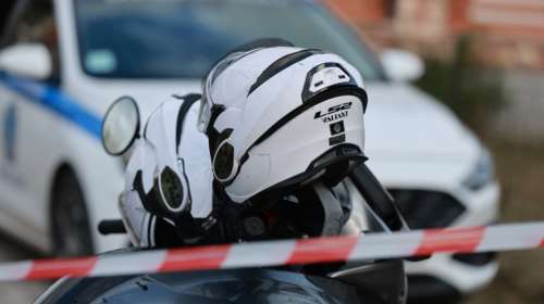 Κομοτηνή: 43χρονη έριξε υδροχλωρικό οξύ στο πρόσωπο υπαλλήλου όταν την έπιασε να κλέβει κοσμήματα