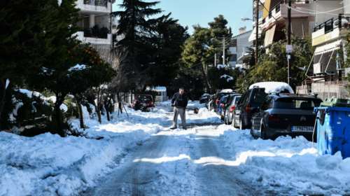 Χαλάνδρι - Για πέμπτη μέρα μέσα στα χιόνια: 80 πόντοι χιόνι υπάρχει ακόμα στο Πάτημα...