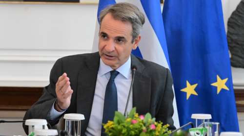 Μητσοτάκης στο υπουργικό: "Αμόκ παραπληροφόρησης, είπαν πως είναι ψεύτικη μέχρι και η φωτογραφία μου με τον Τραμπ"