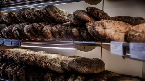 Ακριβότερη ως και 7% ακριβότερη η λαγάνα: 2,50-2,60 ευρώ η παραδοσιακή, στα 3,20 ευρώ η... γεμιστή