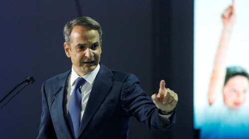 Επίσκεψη Μητσοτάκη στα Αραβικά Εμιράτα - Συνάντηση με τον διάδοχο του Άμπου Ντάμπι και υπογραφή σημαντικών συμφωνιών