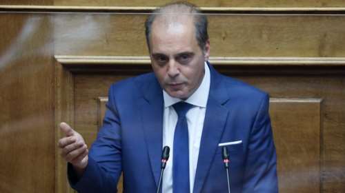 Ο Βελόπουλος θα μας κάνει... Νορβηγία: &quot;Μπορώ να δώσω στον Έλληνα συνταξιούχο 3.000 ευρώ σύνταξη σε 3 χρόνια&quot;