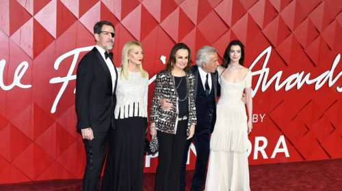 Μαρί Σαντάλ - Αν Χάθαγουέϊ: Μούσες του Valentino στο κόκκινο χαλί με vintage looks από το 1993 και το 1992