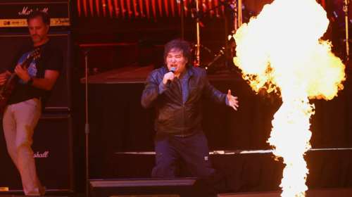 Απίστευτο: Ο πρόεδρος της Αργεντινής, Χαβιέ Μιλέι &quot;ντύθηκε&quot; ροκ σταρ και έδωσε συναυλία [εικόνες - βίντεο]