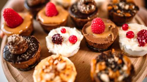 Εορτολόγιο: Ποια ονόματα γιορτάζουν σήμερα, Σάββατο 9 Δεκεμβρίου