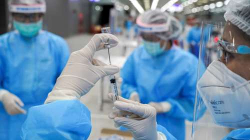 Κίνα: Σφίγγει ο κλοιός για τους ανεμβολίαστους - Απαγόρευση εισόδου σε νοσοκομεία, πανεπιστήμια, σούπερ μάρκετ