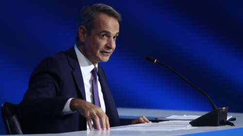 Σε εκλογικό συναγερμό βάζει τη ΝΔ ο Μητσοτάκης - Νέα κοινή εμφάνιση Σαμαρά - Καραμανλή