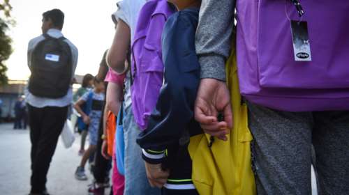 Πάτρα: Μαθητές δημοτικού στο νοσοκομείο μετά από κατανάλωση χαπιών – Τους τα &quot;μοίρασε&quot; συμμαθητής τους