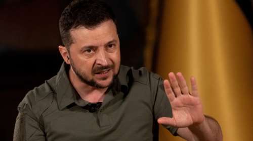 Ζελένσκι: Δεκάδες άμαχοι εξακολουθούν να αγνοούνται στην Ντνίπρο - Δίνουν μάχη τα σωστικά συνεργεία