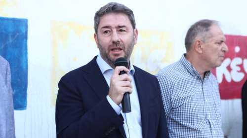 Ανδρουλάκης από Θεσσαλονίκη: Θα δώσουμε όλες μας τις δυνάμεις για ισχυρά δημόσια σχολεία και δημόσια πανεπιστήμια