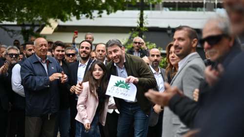 Ανδρουλάκης: Ο Μητσοτάκης έχει το θράσος να συνεχίζει τα fake news και τη μυθομανία