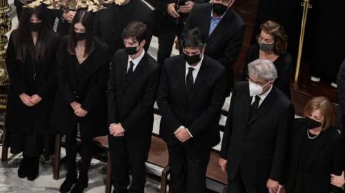 Συγκλονιστικό: H Φώφη Γεννηματά γιόρτασε το Σάββατο τα γενέθλια του γιου της στο νοσοκομείο - Την Κυριακή έπεσε σε κώμα