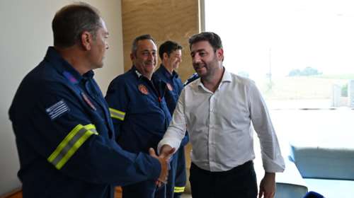 Ανδρουλάκης για φωτιές: Περισσότερα καμένα με λιγότερες εστίες σημαίνει αδυναμία πρόληψης