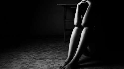 Φρίκη σε spa στο κέντρο της Αθήνας: Δύο κοπέλες καταγγέλλουν βιασμό από 47χρονο