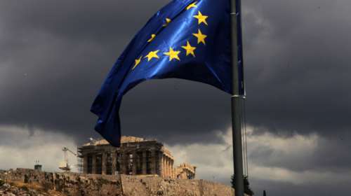 Πράσινο φως από την Κομισιόν για τον προϋπολογισμό του 2025 - &quot;Ικανή η Ελλάδα να αποπληρώσει το χρέος της&quot;