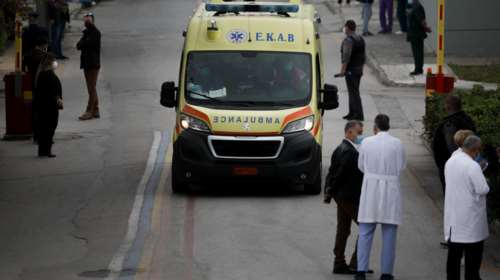 Θεσσαλονίκη: Αυτοκίνητο έπεσε πάνω σε απορριμματοφόρο στις Συκιές – Τραυματίστηκε 62χρονη εργαζόμενη