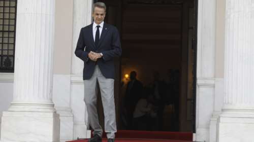 Έκτακτη σύσκεψη υπό τον Μητσοτάκη για τον κορονοϊό στην Κίνα και τις συστάσεις της ΕΕ