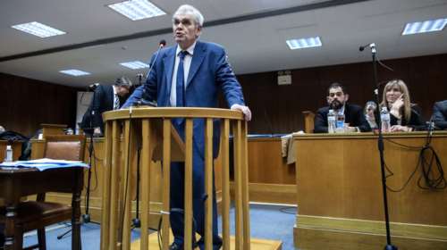 Επιμένει ο Παπαγγελόπουλος στην απολογία του: Η Novartis είναι το μεγαλύτερο σκάνδαλο - Δωροδοκήθηκαν τρεις πολιτικοί