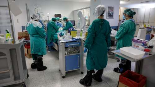 Κορονοϊός: Τα ερυθρά αιμοσφαίρια &quot;φωτογραφίζουν&quot; τον κίνδυνο θανάτου από τον ιό - Με μια απλή εξέταση αίματος