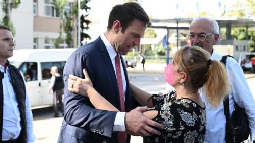 Γιατί δεν πήγε ο Κασσελάκης στον Σημίτη: Τι δουλειά έχω με εκείνους που έχουν σπαταλήσει τόσα δισεκατομμύρια του λαού;