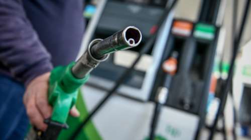 Εφιαλτικά σενάρια για νέες ανατιμήσεις στην βενζίνη - Φόβοι ότι η τιμή του λίτρου θα φθάσει μέχρι και 3 ευρώ